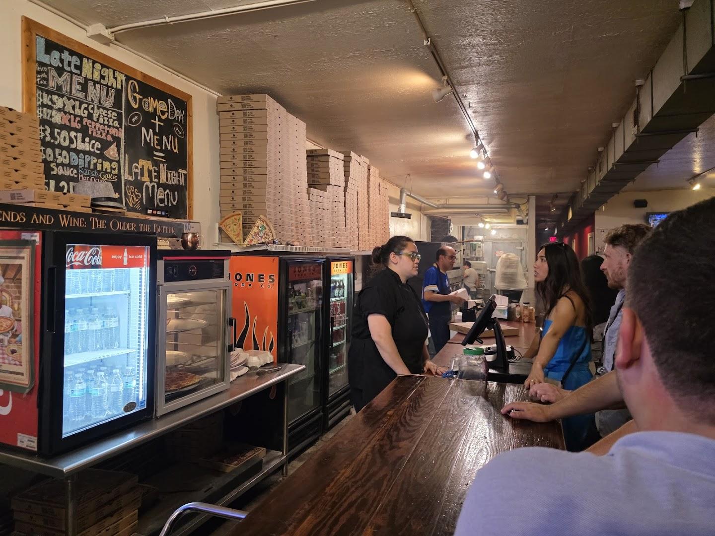 Da Vinci's Pizzeria & Calzones